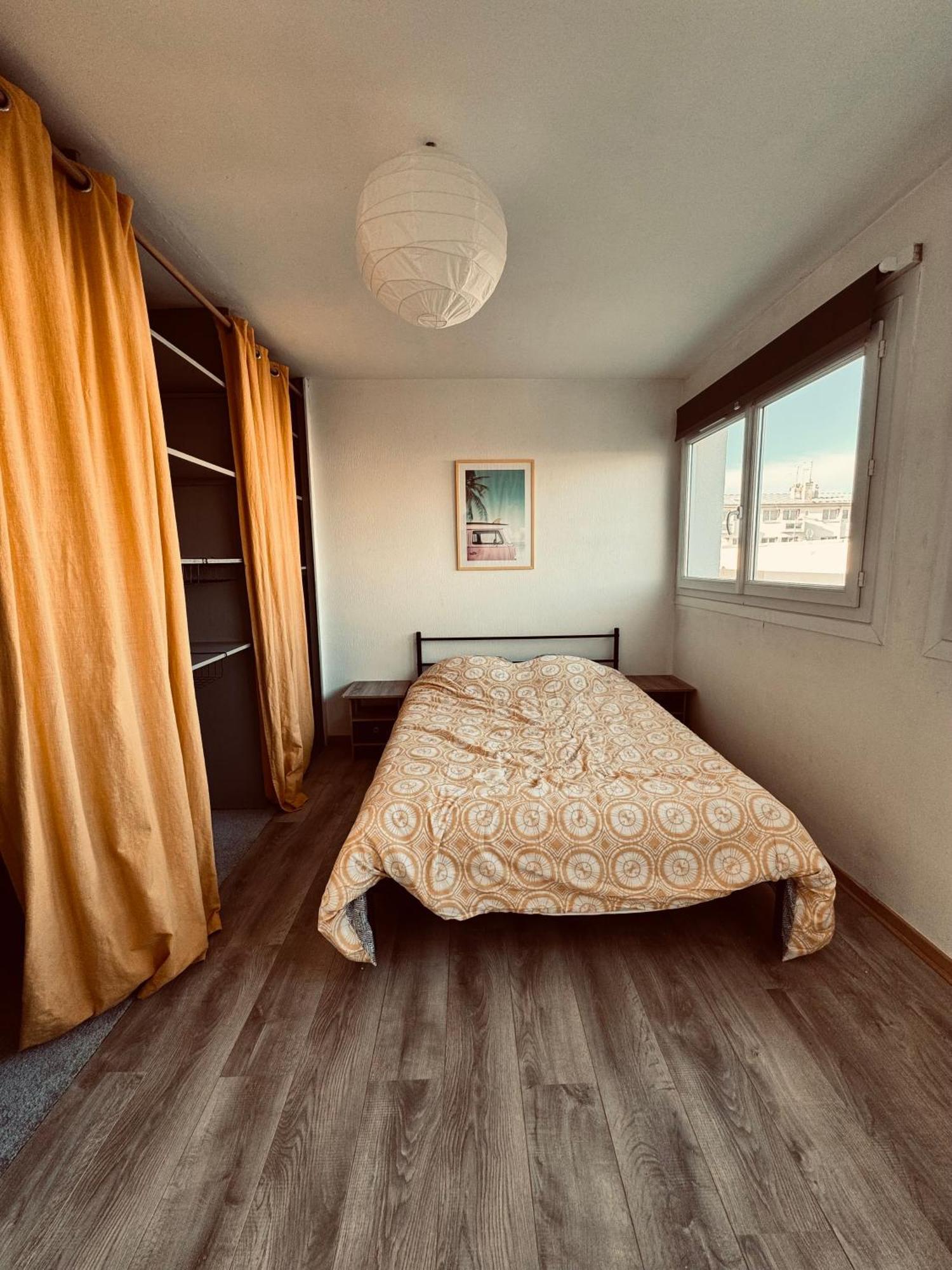 Superbe Appartement T3 Renove - Calais Nord Екстер'єр фото